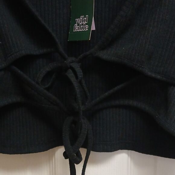 WILD FABLE Black Crop Top Double Tie Front NWT Size XXL - Picture 2 of 9